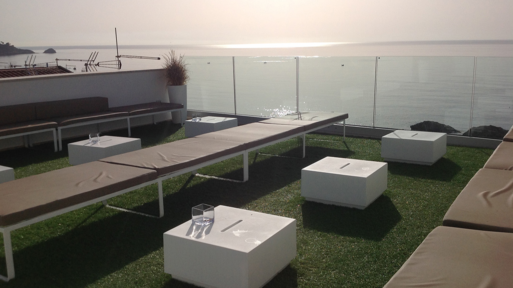 Area lounge Giardini Naxos - Taormina