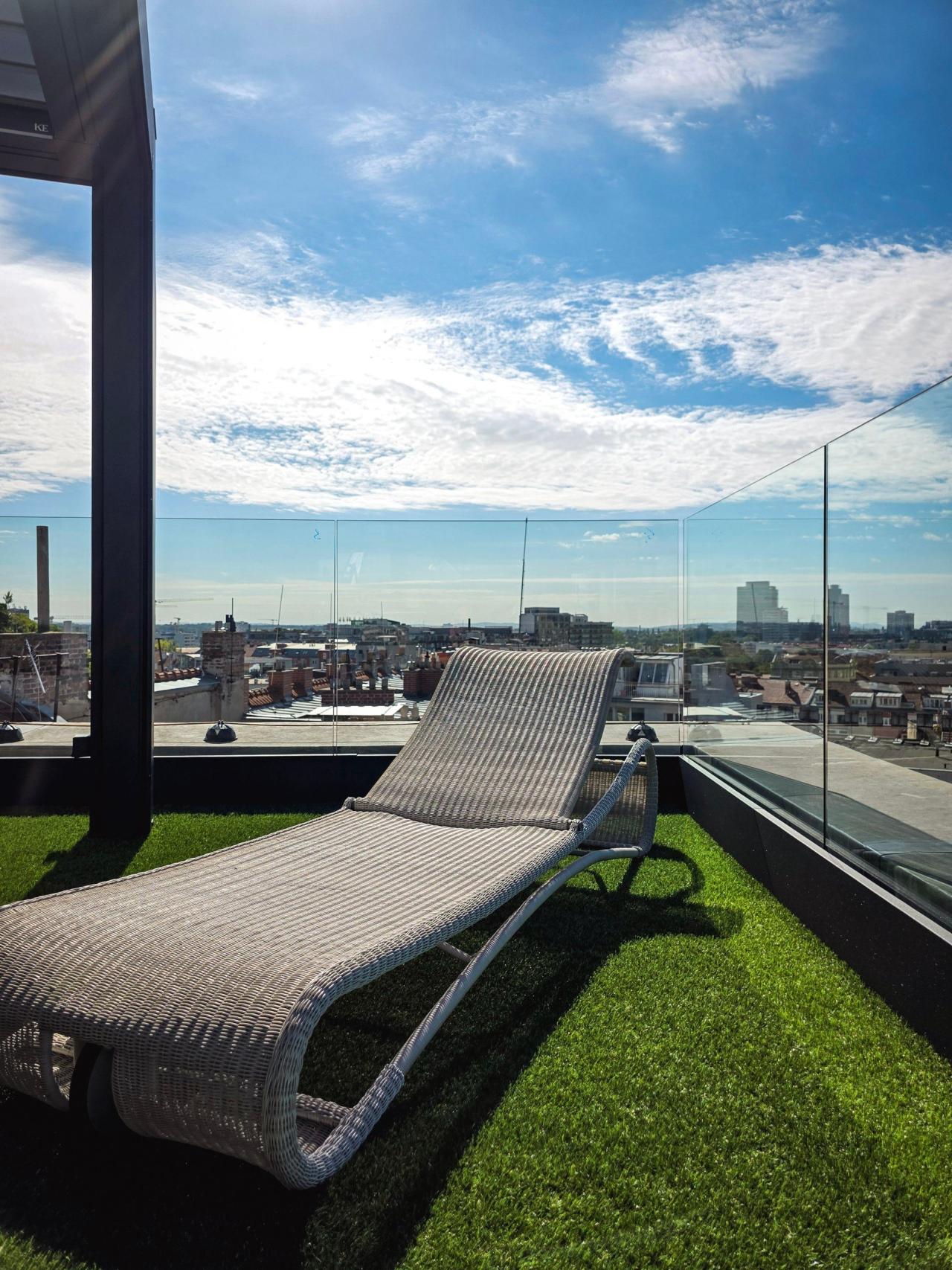 terrazza-panoramica-erba-sintetica-brno.jpg